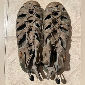 Keen Whisper Sandal size 7.5